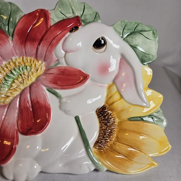 Fitz and Floyd Essentials Bunny Blooms Vintage Plate Easter Spring Floral 7 x 9" - Picture 3 of 4